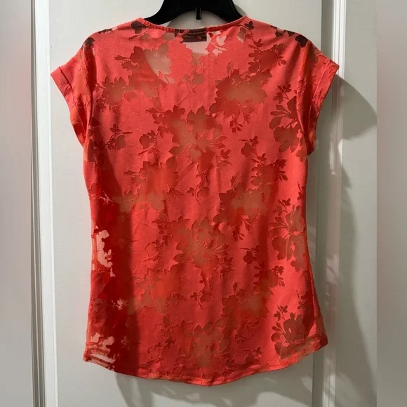 Elegant Coral Floral Women's Top - Picture 3 of 4